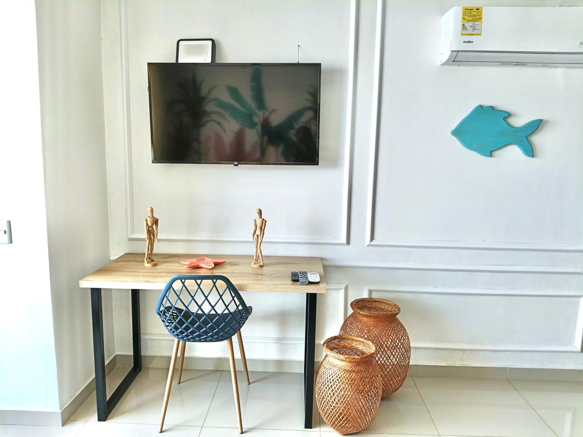 New With Great Sunsets Near Historic Center And