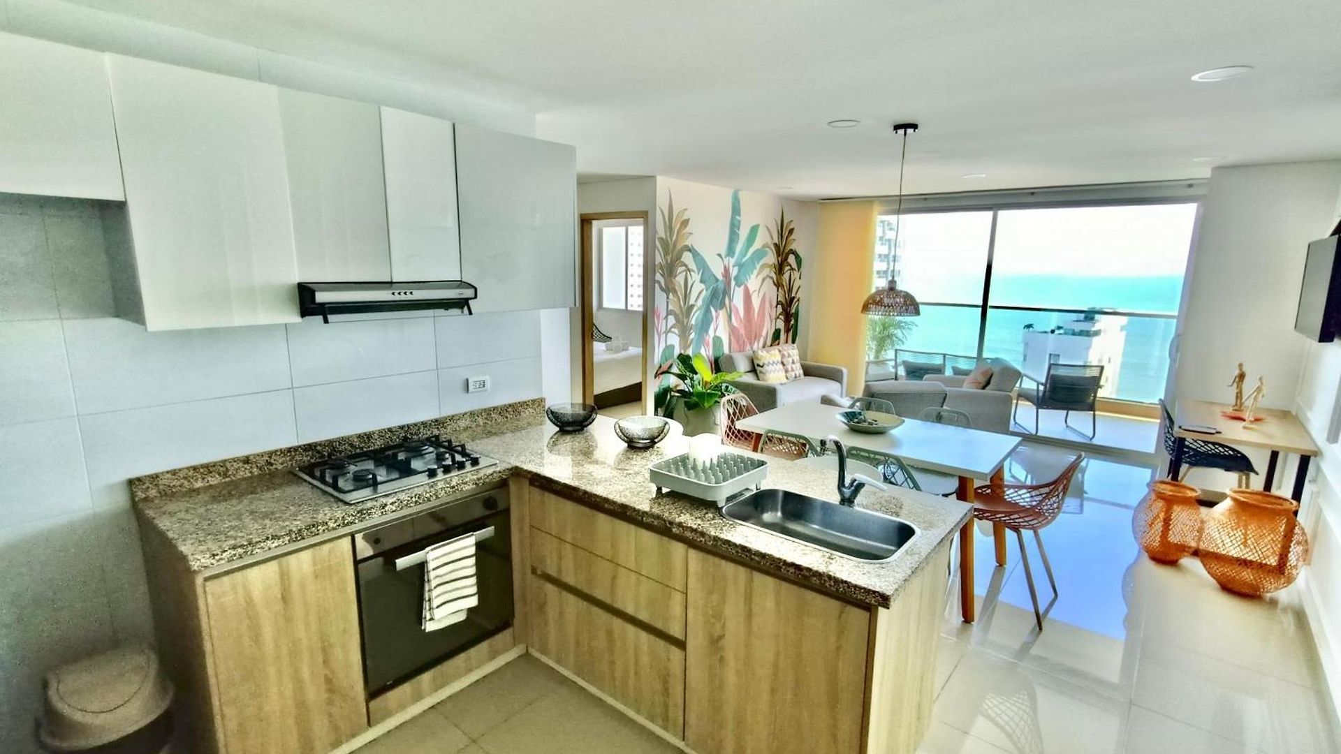 New With Great Sunsets Near Historic Center And Cartagena
