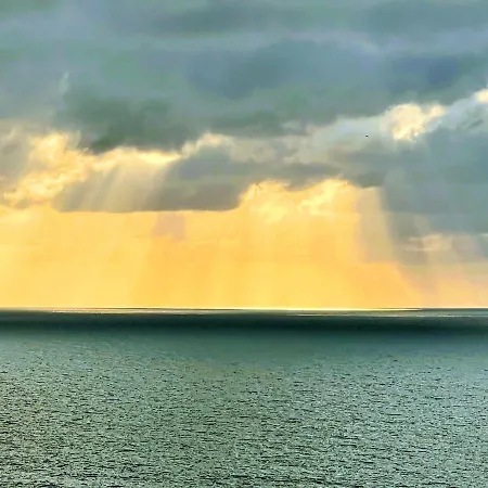 New With Great Sunsets Near Historic Center And Cartagena