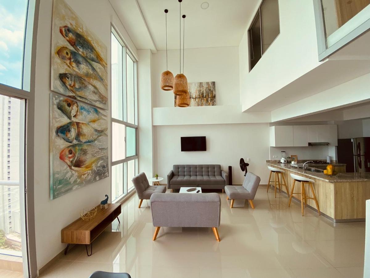Duplex En Cerca A Playa/casco Histórico *