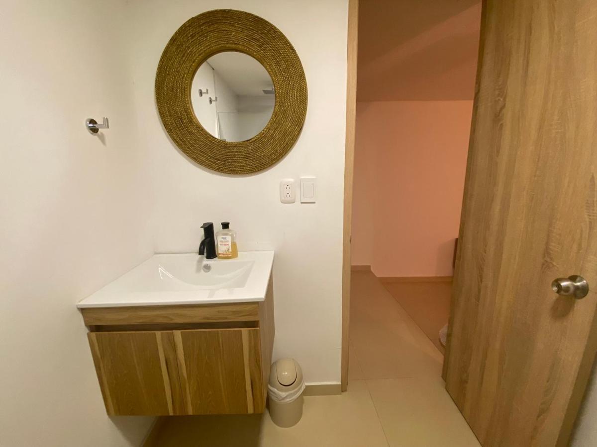 Duplex En Cerca A Playa/casco Histórico *